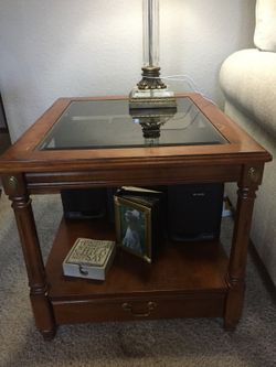 End table (Ethan Allen)