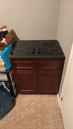 Maytag 30" electric cooktop with cabinet