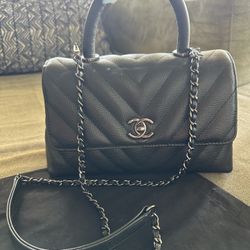 Chanel Coco Handle 'So black' Handbag for Sale in Tucson, AZ - OfferUp