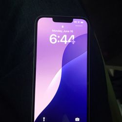 iPhone 13 128gb Like New 