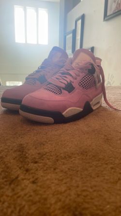 pink Jordan 4 size 7 women’s