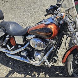2005 Harley Davidson FXDLI