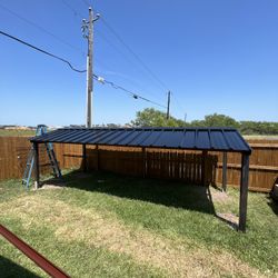 Dog Kennel / Outdoor Patio 