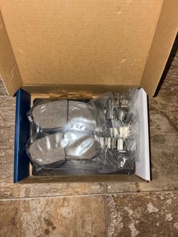 Detroit Axle Premium Break Pads
