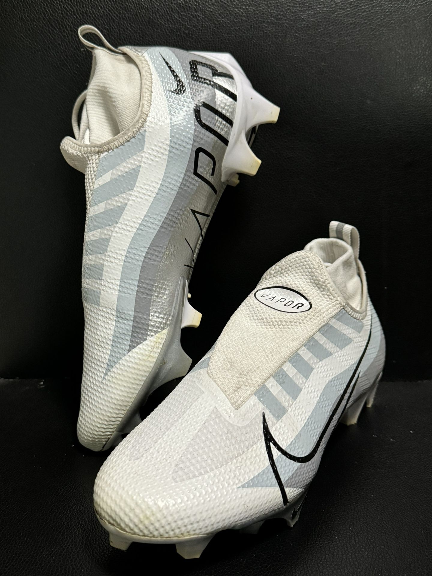 Nike Vapor Edge Pro 360 Football Cleats White Metallic Silver Men’s size 8 GU