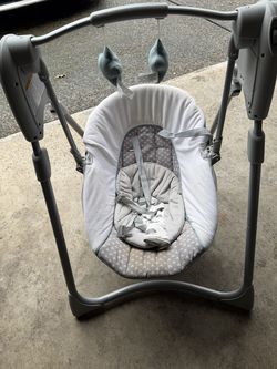 Graco baby swing