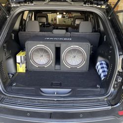 Kickers Comp R Dual 12 Subwoofers 