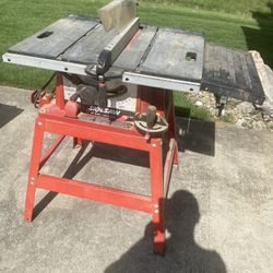 SKIL Table Saw