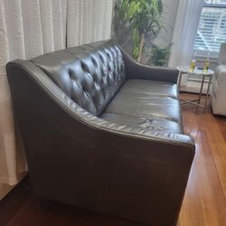 Macys Premium Leather Couch ,Loveseat & Mirror Side Table $600