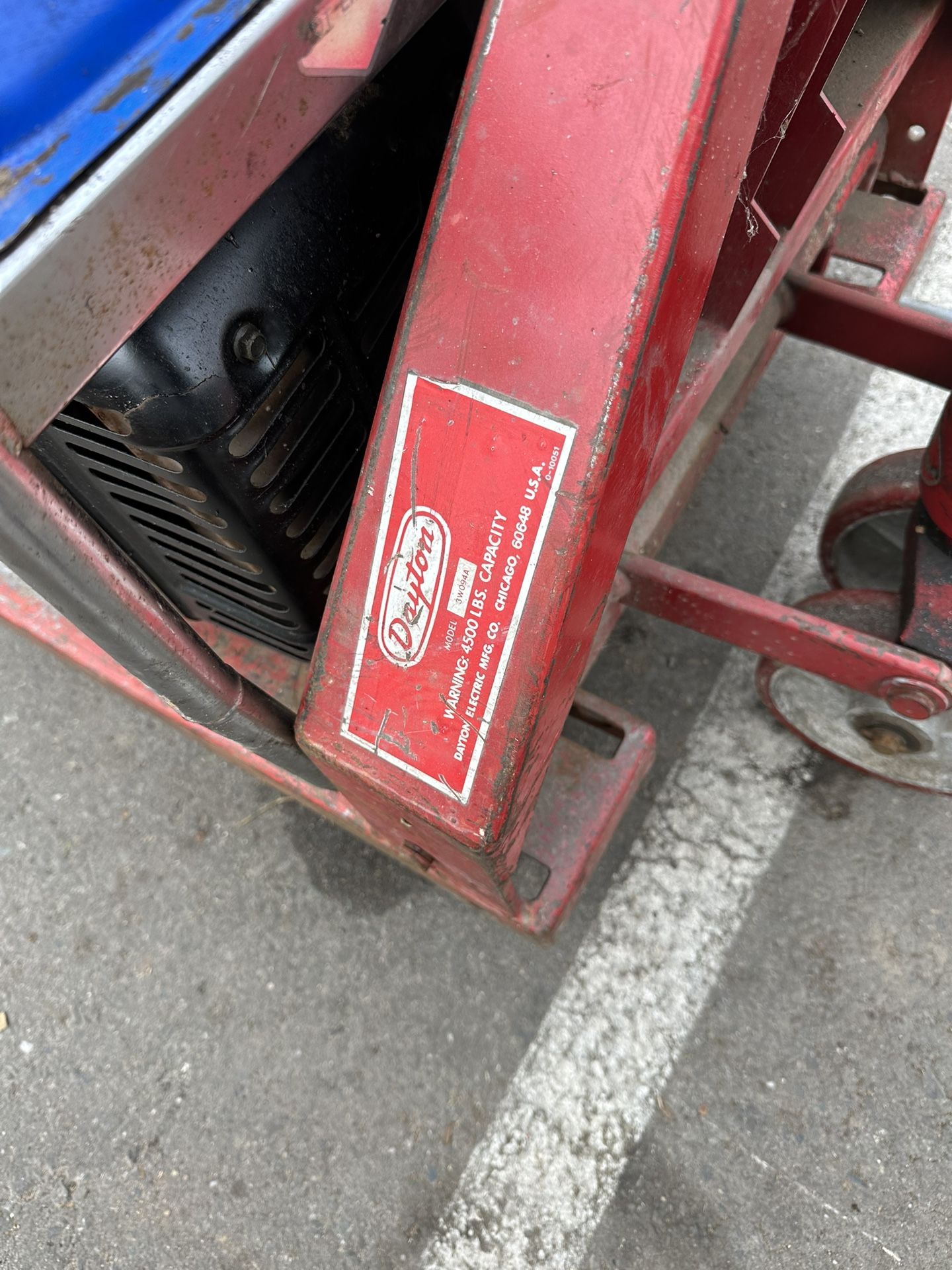 DAYTON HAND HIDRAULIC PALLET JACK