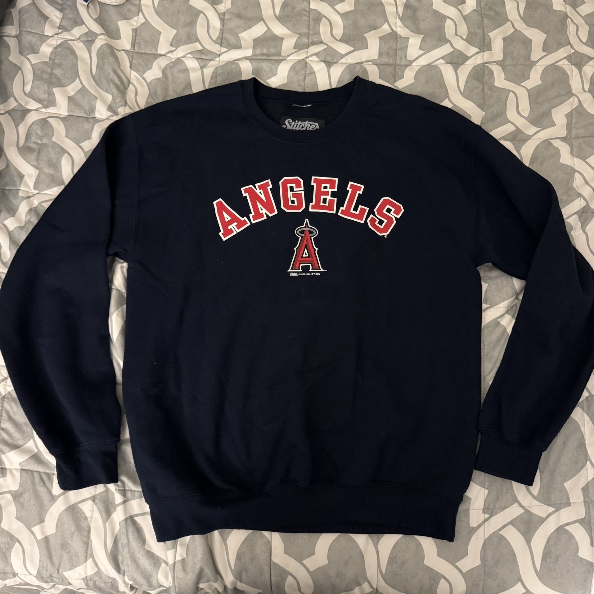 Angels Pullover Sweater - Size Medium