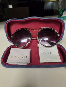 Gucci Women's
Sunglasses