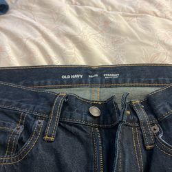 old navy blue jeans 30x32 straight fit