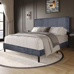 HH150 Bed Queen with mattress 😎😘🤓😜🥰