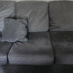 L SHAPED COUCH