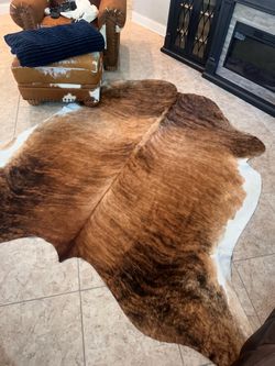 Real Cowhide Rug XL. Brand New