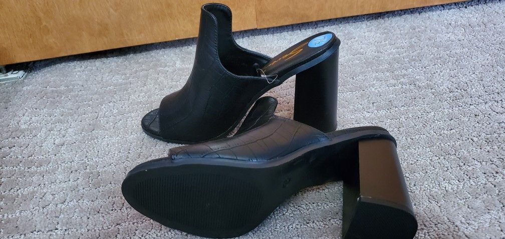High Heeled woman 👡sandals