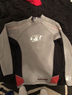 BodyGlove Reversible Wetsuit Top size Small