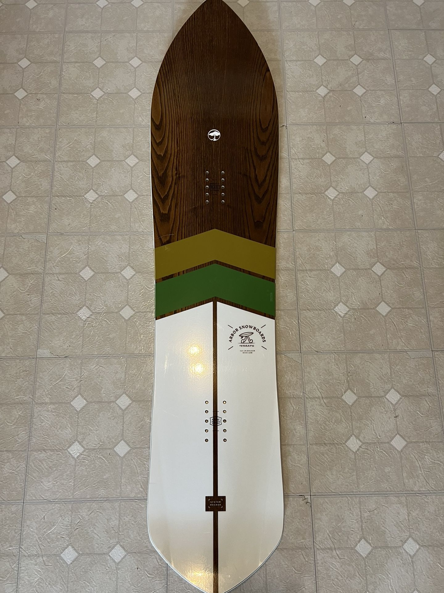 Arbor Terrapin Snowboard