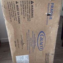 Graco Arlington Changing Table