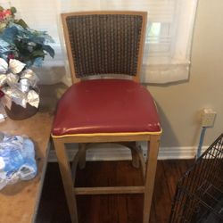 2 High Chairs