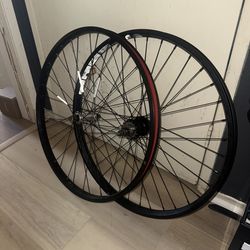 Throne goon wheelset