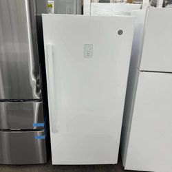  GE 14.1 cu. ft. Frost Free Defrost Upright Freezer