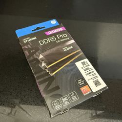 Crucial Pro DDR5 RAM 32GB Kit (2x16GB), 6400MHz CL32