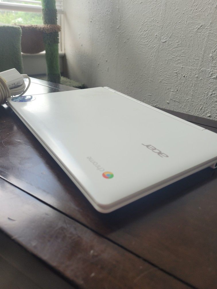 Chromebook