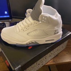 Jordan 5 “White Metallic”-2026
