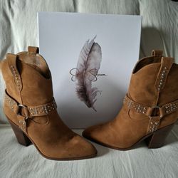 Women's Dress Boots
