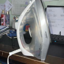 Sunbeam Iron With Steam