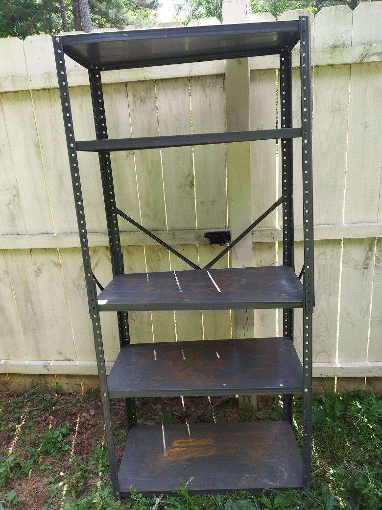 $10 Metal shelf