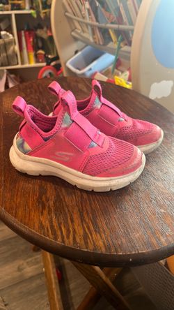 Used sketcher slip ons 8