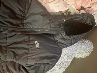Nike men’s therma-fit puffer jacket