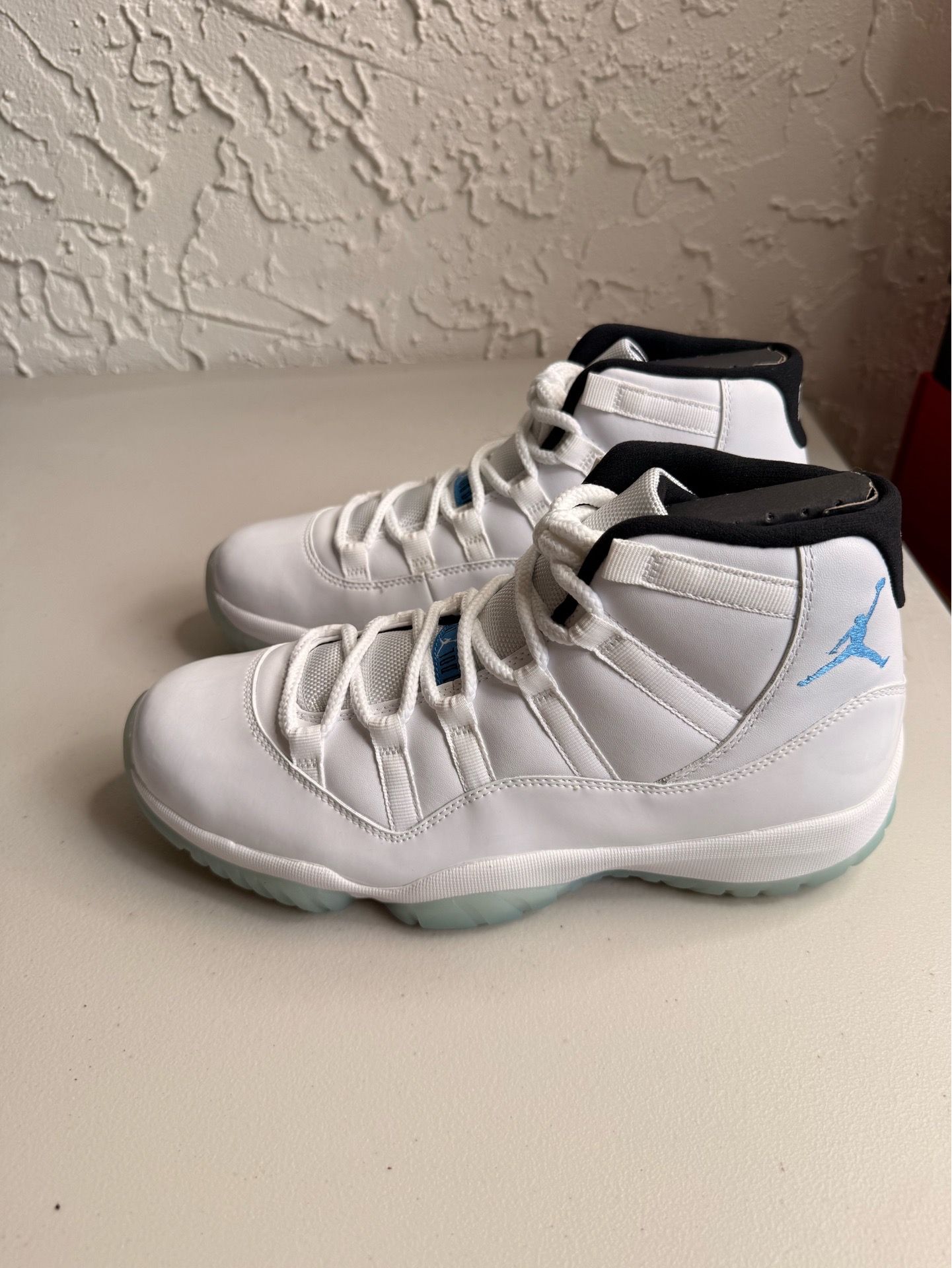 Air Jordan 11 Retro Legend Blue 2014 – Size 9.5 – With Box