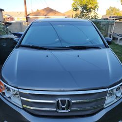 Honda Odyssey 2012 Clean!!