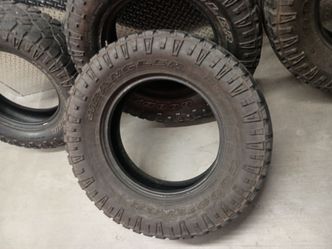 Llantas LT275/70R18 (125/122R
