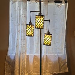 Curtains And Lamp 