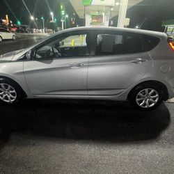 2012 Hyundai Accent