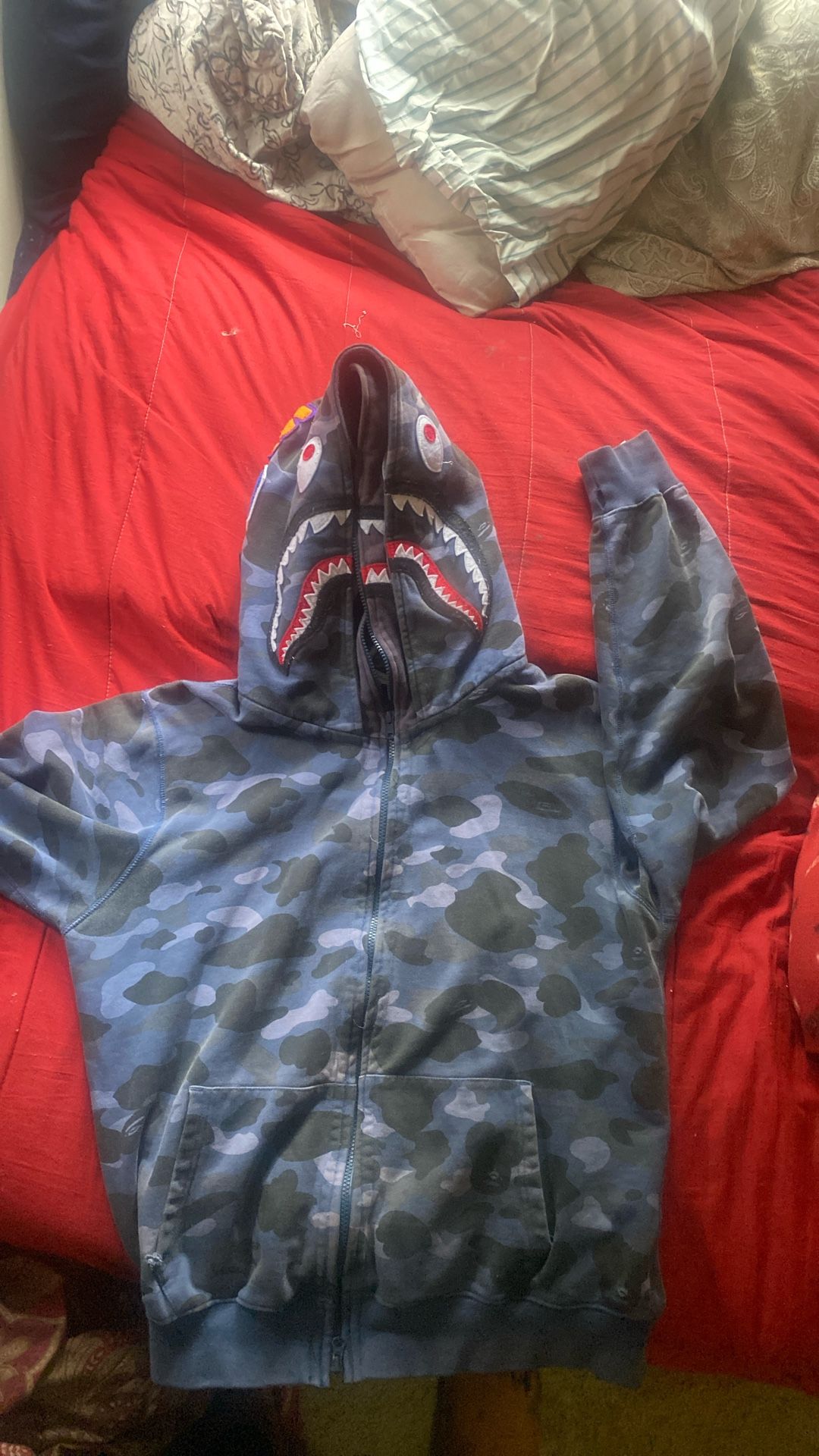 BAPE ZIP UP HOODIE