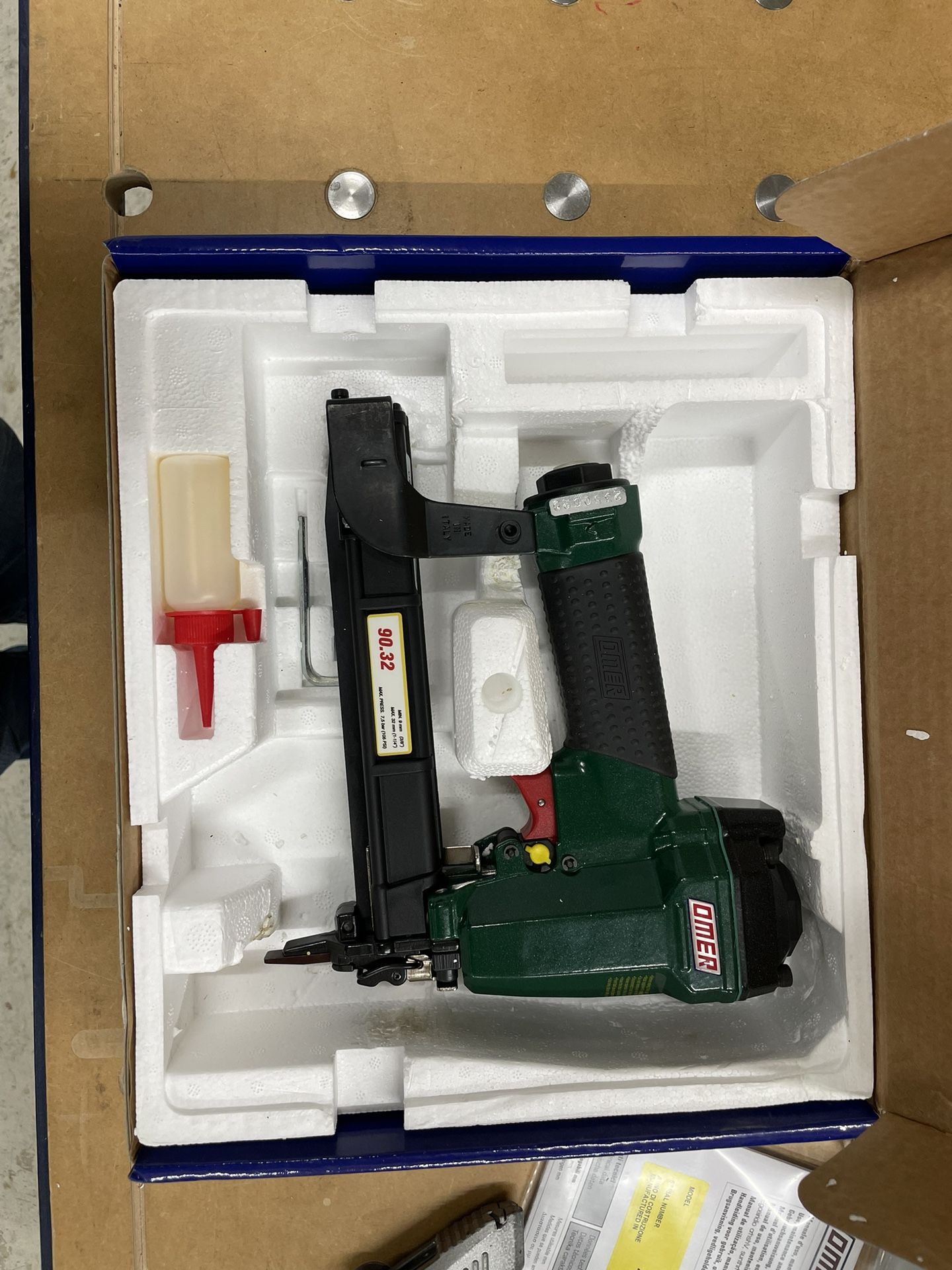 Omer Narrow crown Stapler