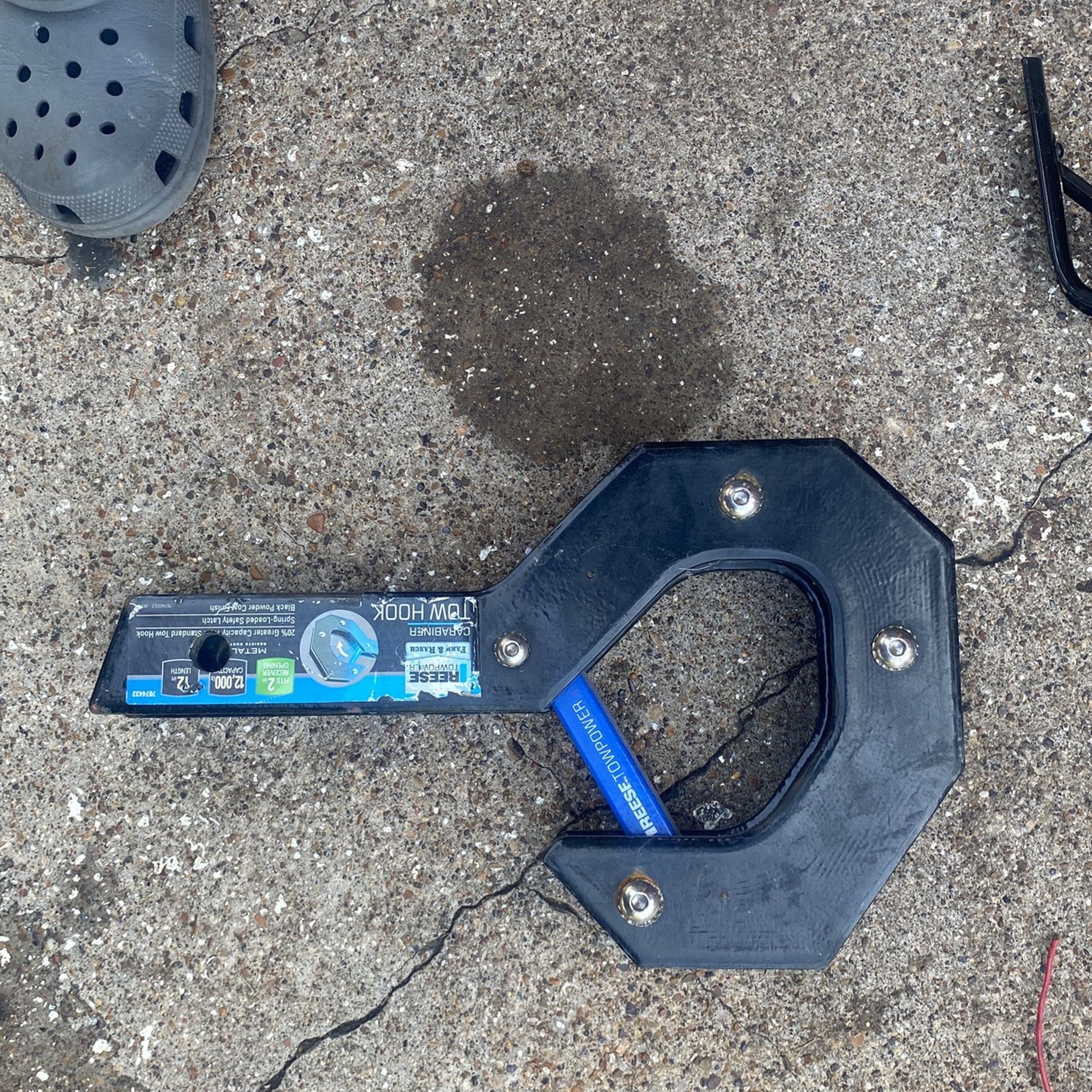 Tow Hook