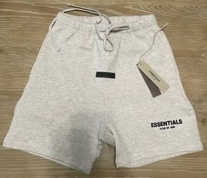 Light oat essential shorts
