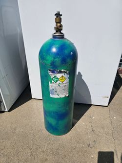 Noz Tank