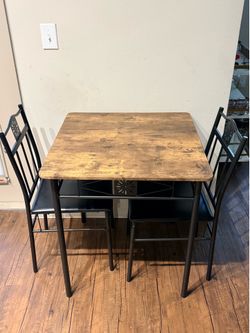Moving sale