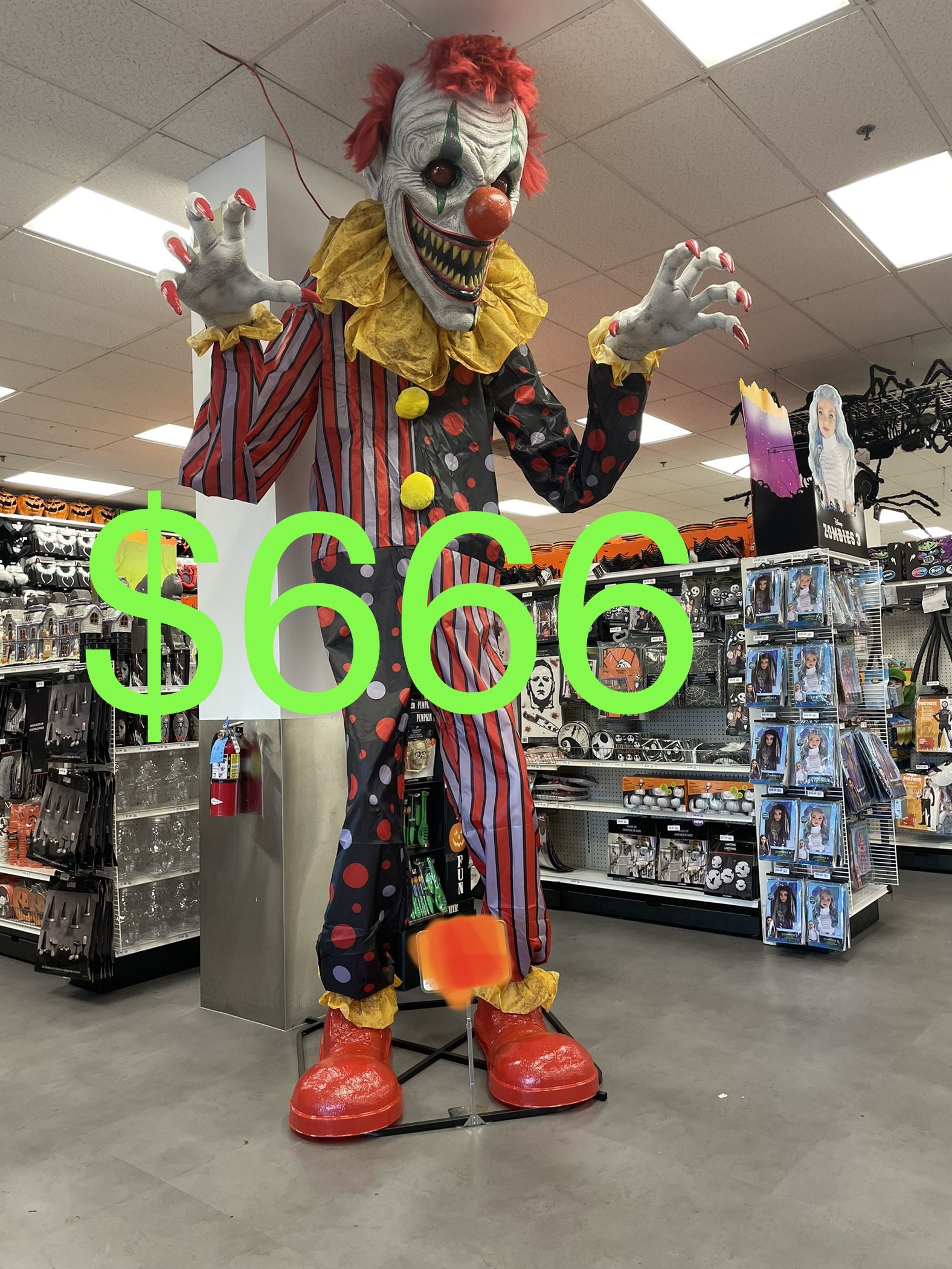 Cackles The Clown 12’ Party City / New In Box for Sale in El Monte