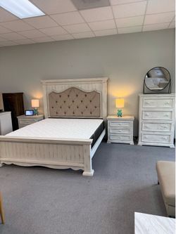 King bedroom set (FREE 24H DLEIVERY AND SETUP)