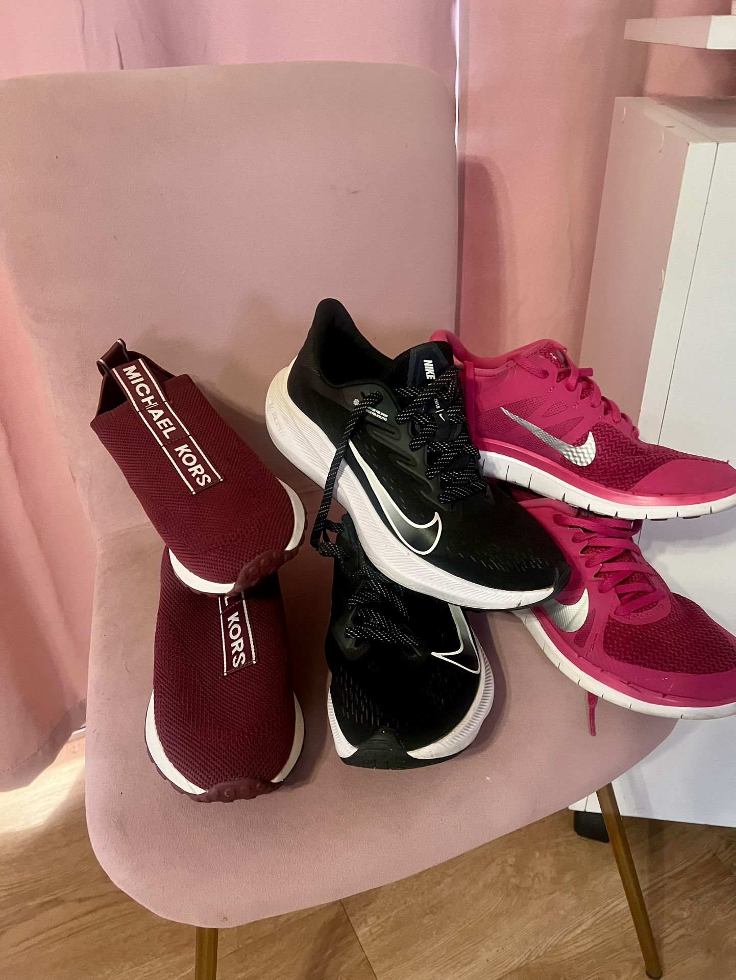 Tenis # 8 Precio Por Cada Par