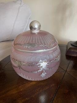 Beautiful  Jar Silver plate 